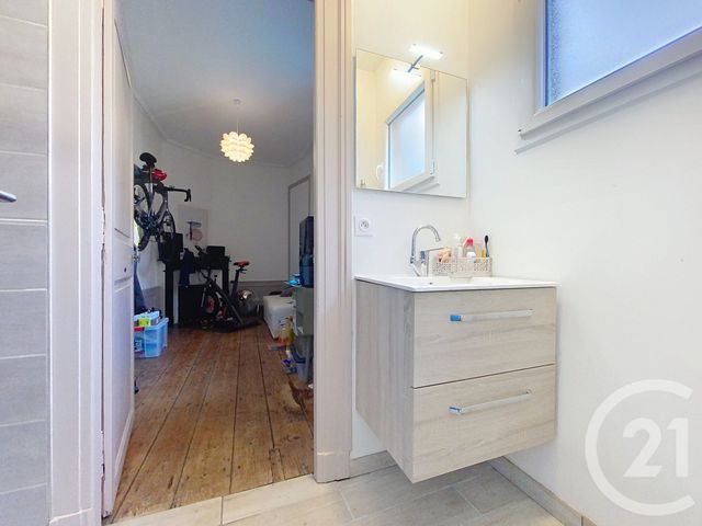 Appartement F5 à vendre - 5 pièces - 131.31 m2 - ROCHEFORT - 17 - POITOU-CHARENTES - Century 21 L'Arsenal