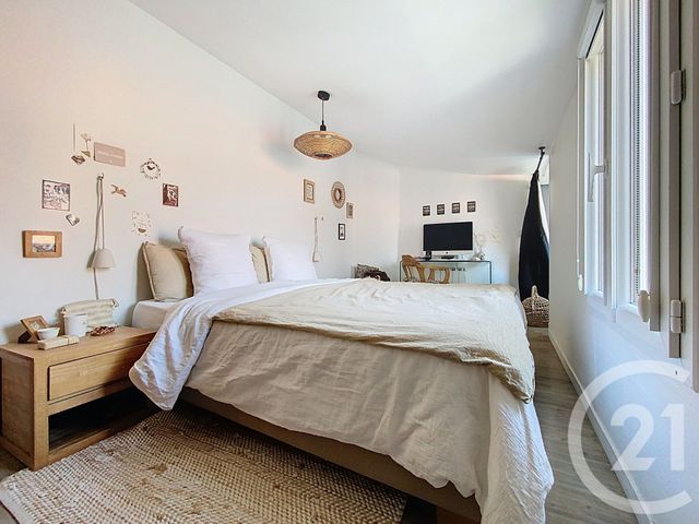 Appartement F5 à vendre - 5 pièces - 131.31 m2 - ROCHEFORT - 17 - POITOU-CHARENTES - Century 21 L'Arsenal