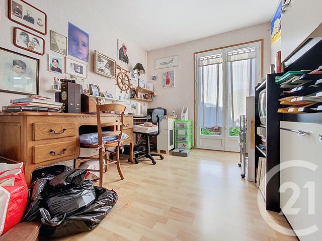 maison à vendre - 6 pièces - 124.0 m2 - ROCHEFORT - 17 - POITOU-CHARENTES - Century 21 L'Arsenal