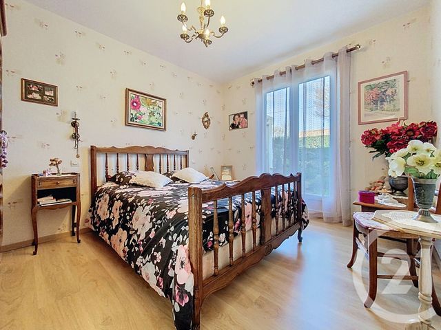 maison à vendre - 6 pièces - 124.0 m2 - ROCHEFORT - 17 - POITOU-CHARENTES - Century 21 L'Arsenal