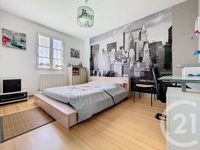 maison à vendre - 5 pièces - 127.17 m2 - BREUIL MAGNE - 17 - POITOU-CHARENTES - Century 21 L'Arsenal