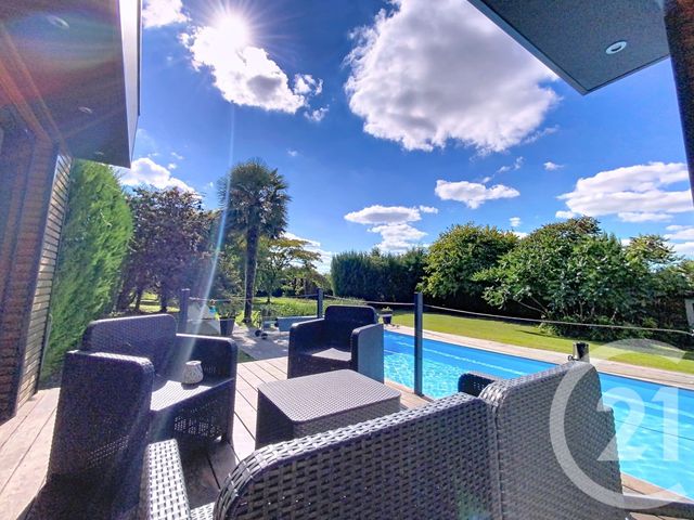 maison à vendre - 7 pièces - 220.0 m2 - TONNAY CHARENTE - 17 - POITOU-CHARENTES - Century 21 L'Arsenal