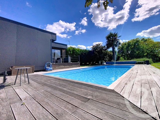 maison à vendre - 7 pièces - 220.0 m2 - TONNAY CHARENTE - 17 - POITOU-CHARENTES - Century 21 L'Arsenal