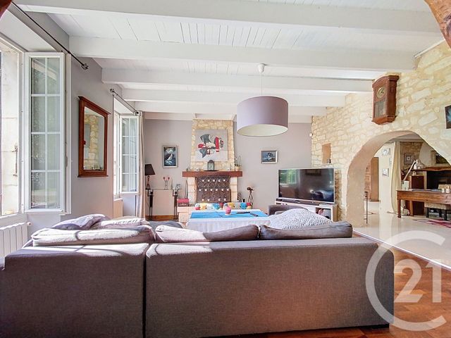 maison à vendre - 7 pièces - 220.0 m2 - TONNAY CHARENTE - 17 - POITOU-CHARENTES - Century 21 L'Arsenal