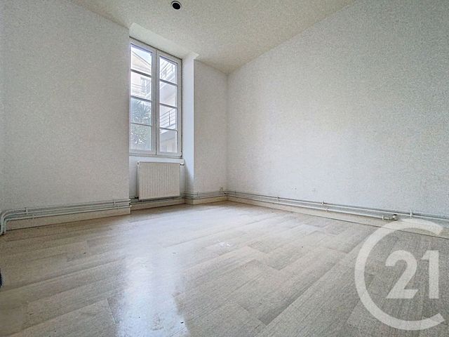 Appartement F3 à vendre - 3 pièces - 80.83 m2 - ROCHEFORT - 17 - POITOU-CHARENTES - Century 21 L'Arsenal