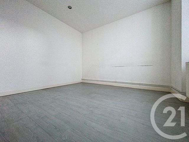 Appartement F3 à vendre - 3 pièces - 80.83 m2 - ROCHEFORT - 17 - POITOU-CHARENTES - Century 21 L'Arsenal