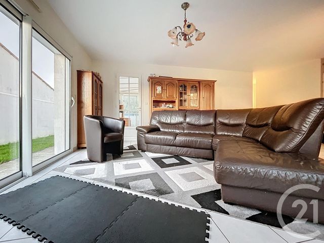 maison à vendre - 4 pièces - 92.33 m2 - ROCHEFORT - 17 - POITOU-CHARENTES - Century 21 L'Arsenal