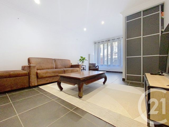 maison à vendre - 7 pièces - 185.49 m2 - ROCHEFORT - 17 - POITOU-CHARENTES - Century 21 L'Arsenal