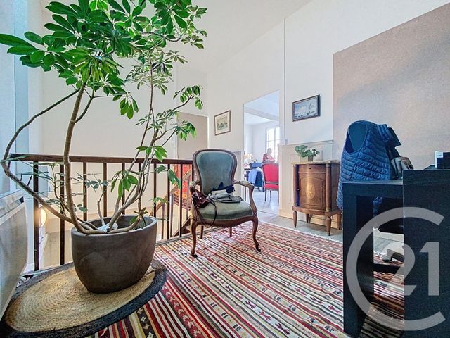 Appartement F4 à vendre - 4 pièces - 98.4 m2 - ROCHEFORT - 17 - POITOU-CHARENTES - Century 21 L'Arsenal