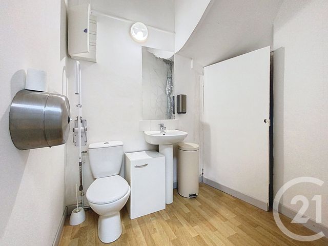 Appartement F4 à vendre - 4 pièces - 80.0 m2 - ROCHEFORT - 17 - POITOU-CHARENTES - Century 21 L'Arsenal