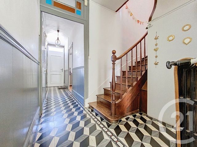 maison à vendre - 7 pièces - 166.0 m2 - ROCHEFORT - 17 - POITOU-CHARENTES - Century 21 L'Arsenal