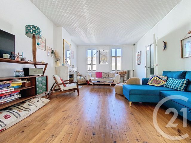 maison à vendre - 7 pièces - 166.0 m2 - ROCHEFORT - 17 - POITOU-CHARENTES - Century 21 L'Arsenal