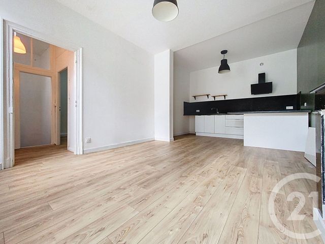 Appartement F2 à vendre - 2 pièces - 53.0 m2 - ROCHEFORT - 17 - POITOU-CHARENTES - Century 21 L'Arsenal