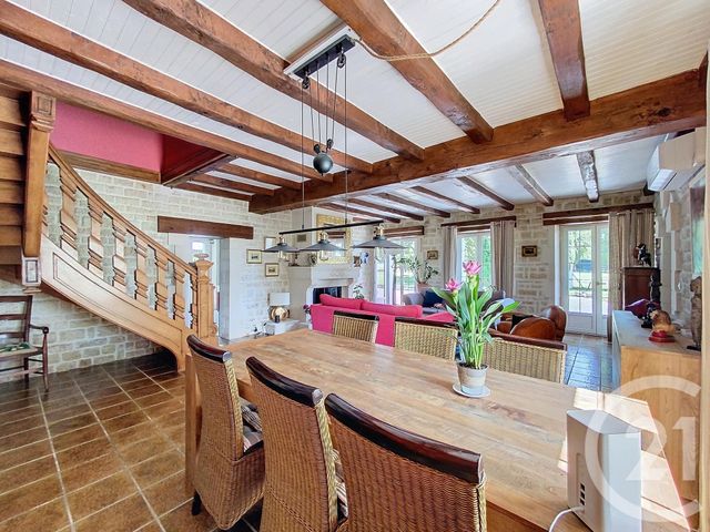 maison à vendre - 8 pièces - 190.0 m2 - TONNAY CHARENTE - 17 - POITOU-CHARENTES - Century 21 L'Arsenal