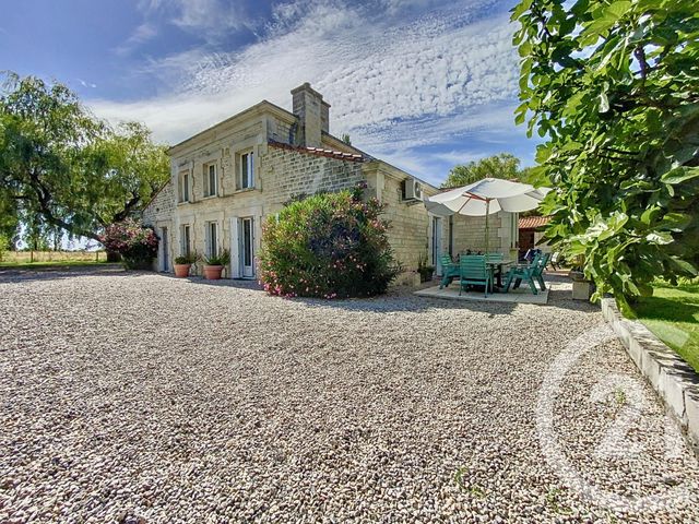 maison - TONNAY CHARENTE - 17