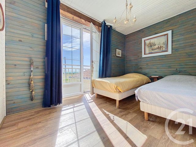 maison à vendre - 8 pièces - 190.0 m2 - TONNAY CHARENTE - 17 - POITOU-CHARENTES - Century 21 L'Arsenal