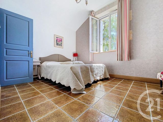 maison à vendre - 8 pièces - 190.0 m2 - TONNAY CHARENTE - 17 - POITOU-CHARENTES - Century 21 L'Arsenal