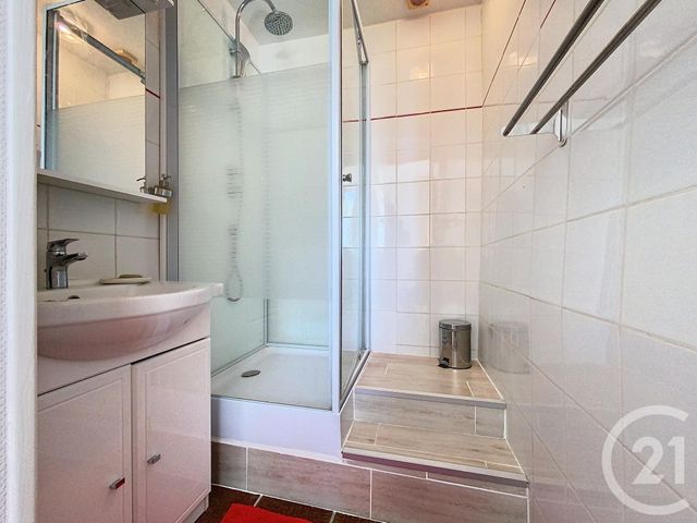 maison à vendre - 8 pièces - 190.0 m2 - TONNAY CHARENTE - 17 - POITOU-CHARENTES - Century 21 L'Arsenal