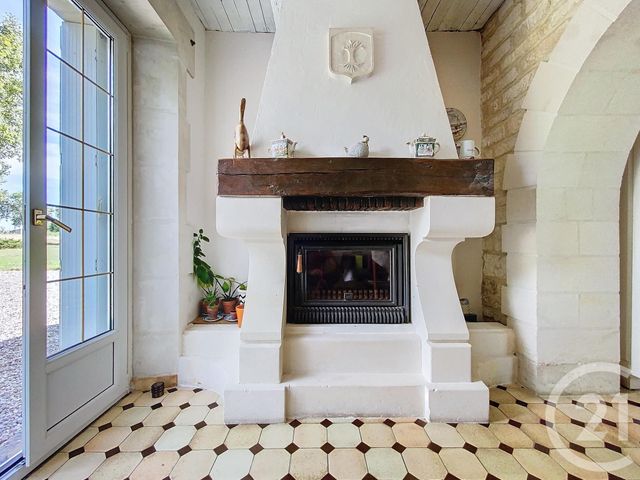 maison à vendre - 8 pièces - 190.0 m2 - TONNAY CHARENTE - 17 - POITOU-CHARENTES - Century 21 L'Arsenal