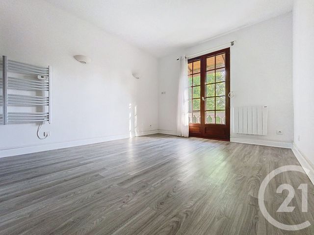 maison à vendre - 6 pièces - 150.08 m2 - VERGEROUX - 17 - POITOU-CHARENTES - Century 21 L'Arsenal