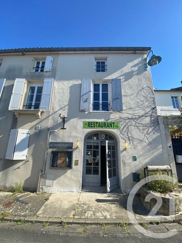 maison à vendre - 6 pièces - 244.0 m2 - MURON - 17 - POITOU-CHARENTES - Century 21 L'Arsenal