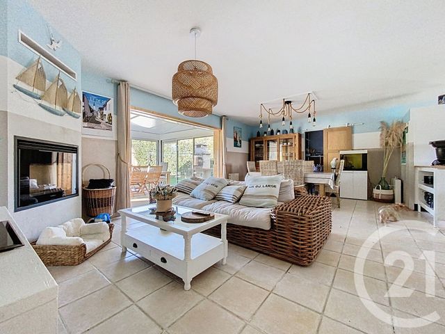 maison à vendre - 4 pièces - 126.5 m2 - ROCHEFORT - 17 - POITOU-CHARENTES - Century 21 L'Arsenal