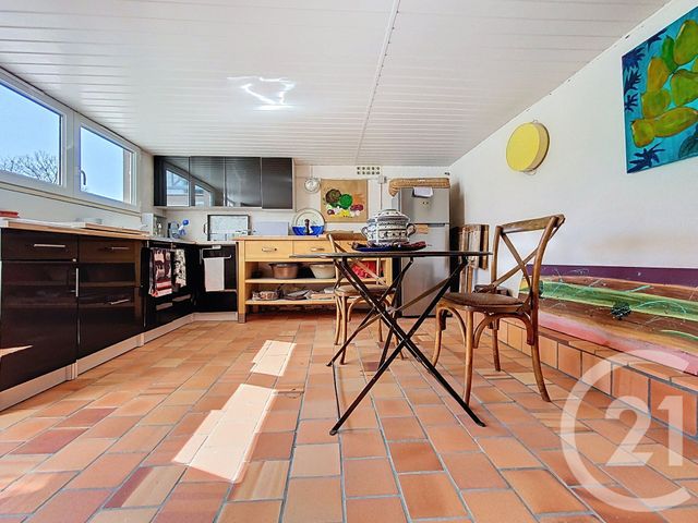 maison à vendre - 5 pièces - 160.0 m2 - TONNAY CHARENTE - 17 - POITOU-CHARENTES - Century 21 L'Arsenal