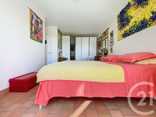 maison à vendre - 5 pièces - 160.0 m2 - TONNAY CHARENTE - 17 - POITOU-CHARENTES - Century 21 L'Arsenal