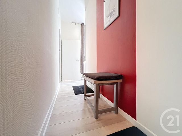 Appartement F3 à vendre - 3 pièces - 72.0 m2 - ROCHEFORT - 17 - POITOU-CHARENTES - Century 21 L'Arsenal