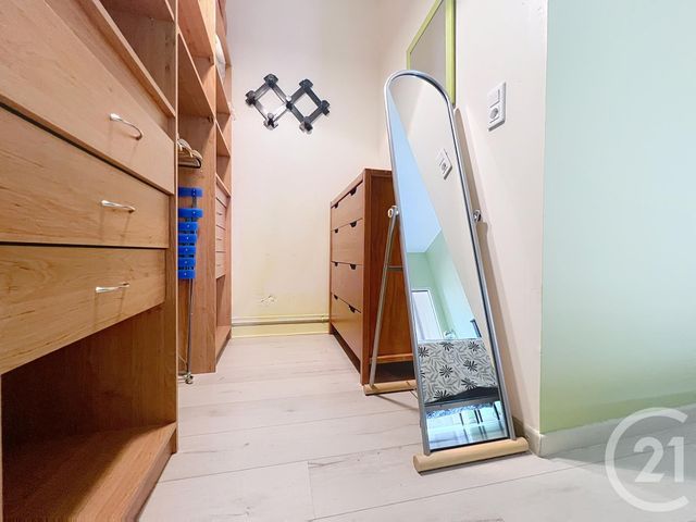 Appartement F3 à vendre - 3 pièces - 72.0 m2 - ROCHEFORT - 17 - POITOU-CHARENTES - Century 21 L'Arsenal