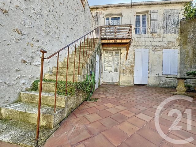 maison à vendre - 5 pièces - 150.0 m2 - ROCHEFORT - 17 - POITOU-CHARENTES - Century 21 L'Arsenal