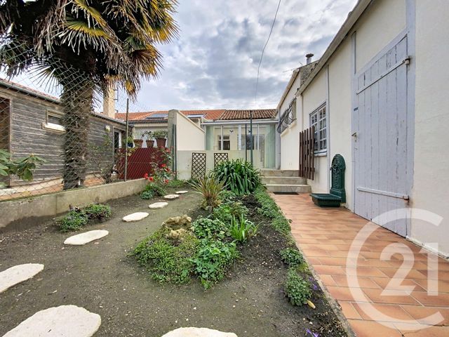 maison à vendre - 3 pièces - 77.61 m2 - ROCHEFORT - 17 - POITOU-CHARENTES - Century 21 L'Arsenal