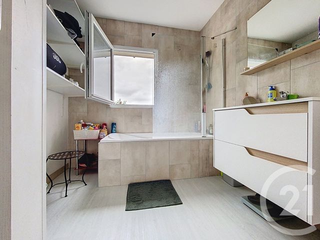 maison à vendre - 4 pièces - 80.0 m2 - VERGEROUX - 17 - POITOU-CHARENTES - Century 21 L'Arsenal