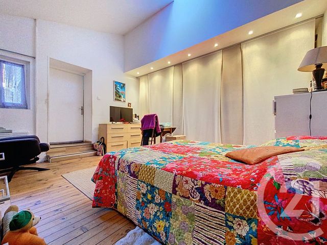 Appartement F2 à vendre - 2 pièces - 54.8 m2 - ROCHEFORT - 17 - POITOU-CHARENTES - Century 21 L'Arsenal