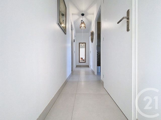 maison à vendre - 4 pièces - 94.02 m2 - PORT DES BARQUES - 17 - POITOU-CHARENTES - Century 21 L'Arsenal