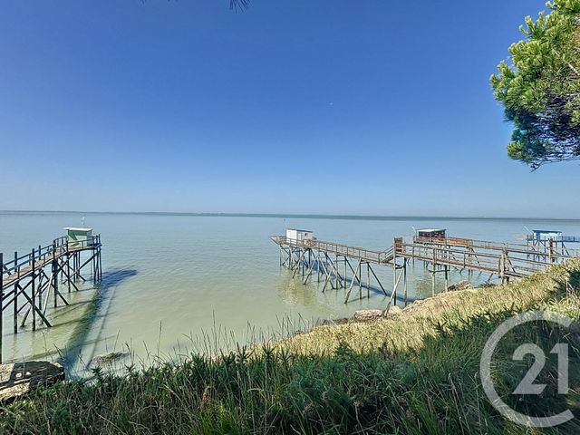 maison à vendre - 6 pièces - 130.0 m2 - PORT DES BARQUES - 17 - POITOU-CHARENTES - Century 21 L'Arsenal