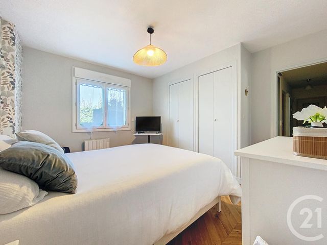 maison à vendre - 5 pièces - 134.0 m2 - ROCHEFORT - 17 - POITOU-CHARENTES - Century 21 L'Arsenal