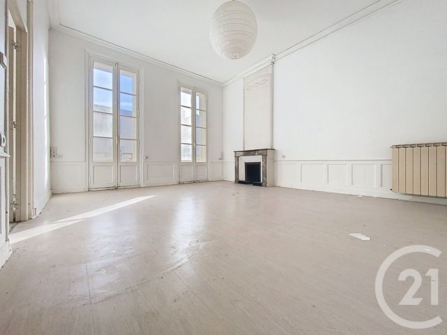 Appartement F4 à vendre - 4 pièces - 127.05 m2 - ROCHEFORT - 17 - POITOU-CHARENTES - Century 21 L'Arsenal