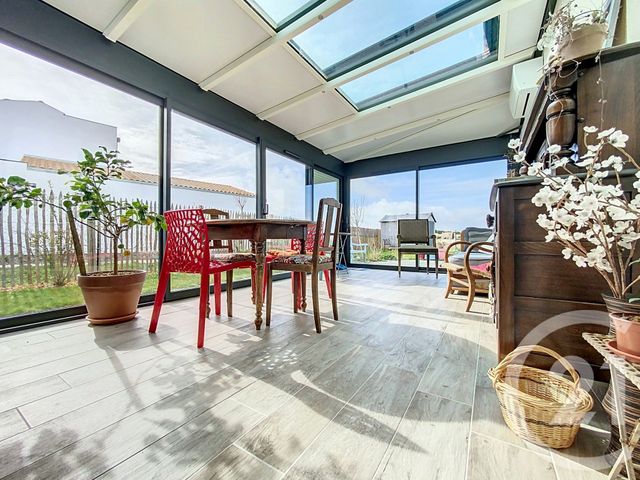 maison à vendre - 5 pièces - 110.0 m2 - PORT DES BARQUES - 17 - POITOU-CHARENTES - Century 21 L'Arsenal