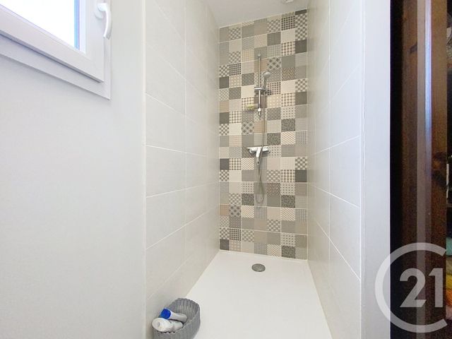 maison à vendre - 5 pièces - 110.0 m2 - PORT DES BARQUES - 17 - POITOU-CHARENTES - Century 21 L'Arsenal