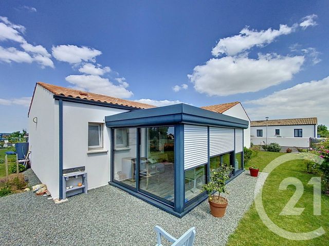 maison à vendre - 5 pièces - 110.0 m2 - PORT DES BARQUES - 17 - POITOU-CHARENTES - Century 21 L'Arsenal
