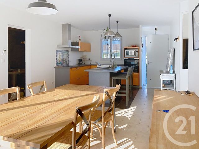 maison à vendre - 4 pièces - 99.37 m2 - BEAUGEAY - 17 - POITOU-CHARENTES - Century 21 L'Arsenal