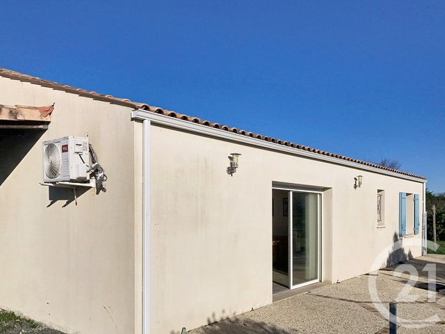 maison à vendre - 4 pièces - 99.37 m2 - BEAUGEAY - 17 - POITOU-CHARENTES - Century 21 L'Arsenal