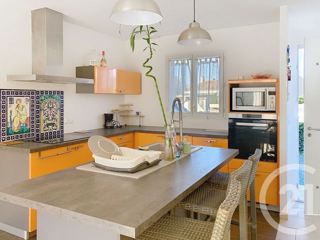 maison à vendre - 4 pièces - 99.37 m2 - BEAUGEAY - 17 - POITOU-CHARENTES - Century 21 L'Arsenal