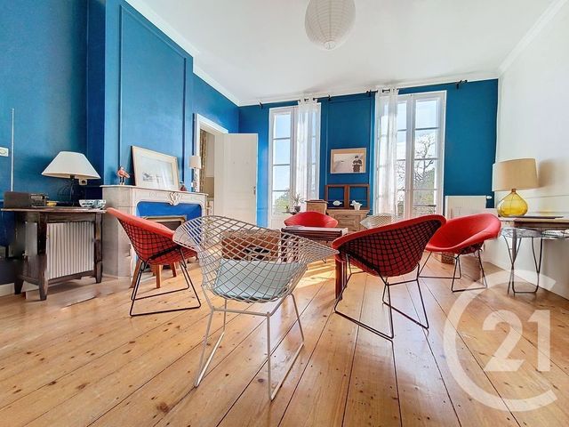 Appartement F5 à vendre - 5 pièces - 113.0 m2 - ROCHEFORT - 17 - POITOU-CHARENTES - Century 21 L'Arsenal