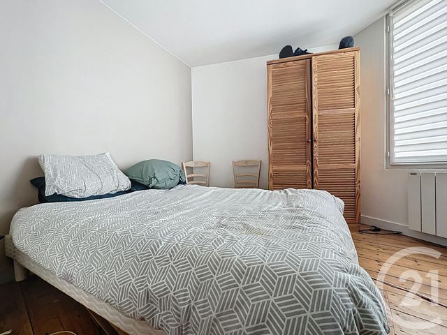 Appartement à vendre - 3 pièces - 54.7 m2 - ROCHEFORT - 17 - POITOU-CHARENTES - Century 21 L'Arsenal