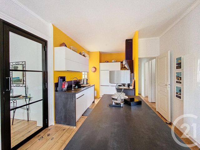 Appartement F3 à vendre - 3 pièces - 69.61 m2 - ROCHEFORT - 17 - POITOU-CHARENTES - Century 21 L'Arsenal