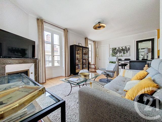 Appartement F3 à vendre - 3 pièces - 69.61 m2 - ROCHEFORT - 17 - POITOU-CHARENTES - Century 21 L'Arsenal