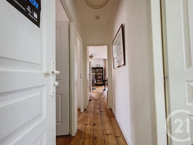 Appartement F3 à vendre - 3 pièces - 69.61 m2 - ROCHEFORT - 17 - POITOU-CHARENTES - Century 21 L'Arsenal