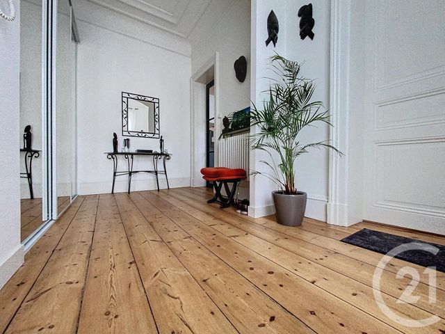 Appartement F3 à vendre - 3 pièces - 69.61 m2 - ROCHEFORT - 17 - POITOU-CHARENTES - Century 21 L'Arsenal